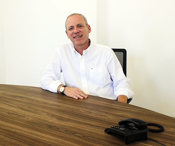 Roberto Bottura é sócio-fundador e diretor comercial da Control Motors, primeira empresa brasileira especializada em mobilização e desmobilização de frotas corporativas